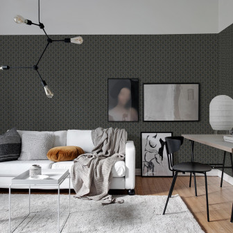 Tapet cu model subtil inspirat de nori într-o cameră de zi amenajată modern