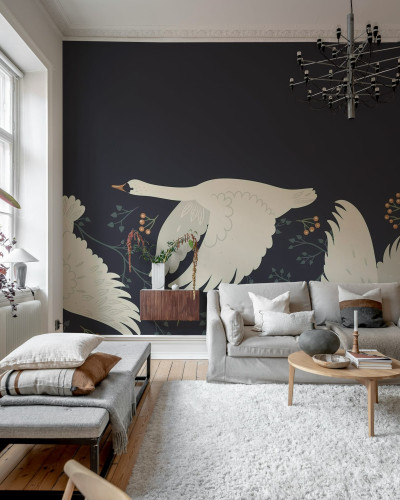 Fototapet cu lebede pe fundal bleumarin intr-un living elegant