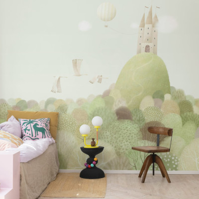 Fototapet cu un castel pe un deal, ideal pentru camera copiilor