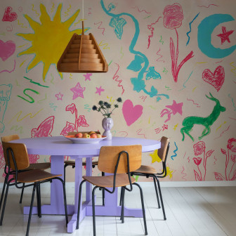 Tapet cu desene colorate în stil creion