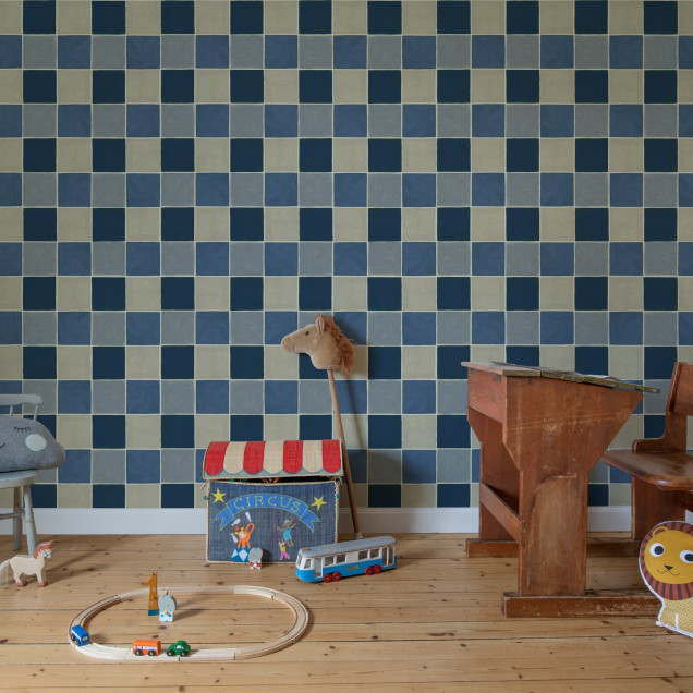 Tapet cu model de plăci ceramice albastre într-un interior modern