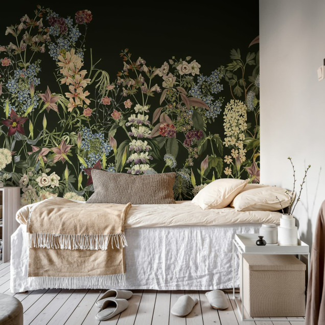 Fototapet cu design floral pe fond negru