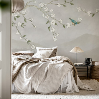 Fototapet cu ramură înflorită și pasăre într-un dormitor