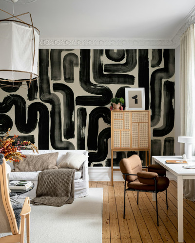 Tapet abstract negru într-un living modern