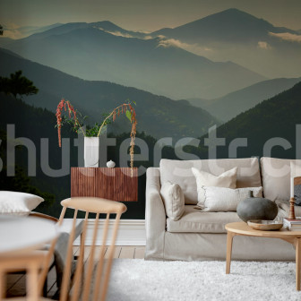 Fototapet cu peisaj montan albastru într-o cameră de zi