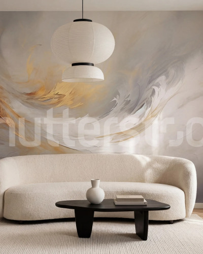 Tapet cu motive abstracte aurii și gri, imitând fluxul apei, într-un living modern.