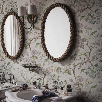 Tapet cu flori delicate și păsări, Petit Flora, Pearl,  culoare perle,  design elegant și romantic.