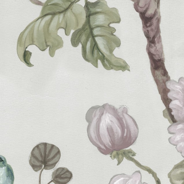 Tapet cu flori delicate și păsări, Petit Flora, Pearl,  culoare perle,  design elegant și romantic.