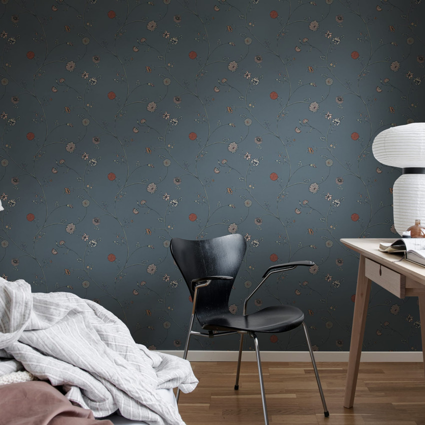 Tapet floral cu design delicat