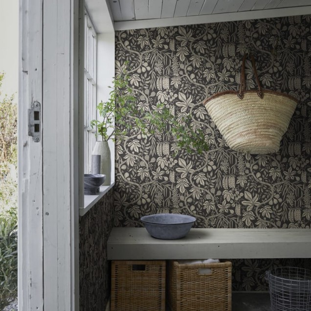 Tapet lavabil cu model floral Fig Garden Charcoal
