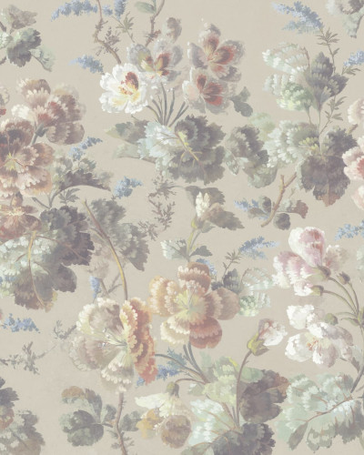 Cameră de zi sau bucătărie elegantă cu tapet floral Ines Beige pe pereți și tavan, cu mobilier clasic și accente vintage.