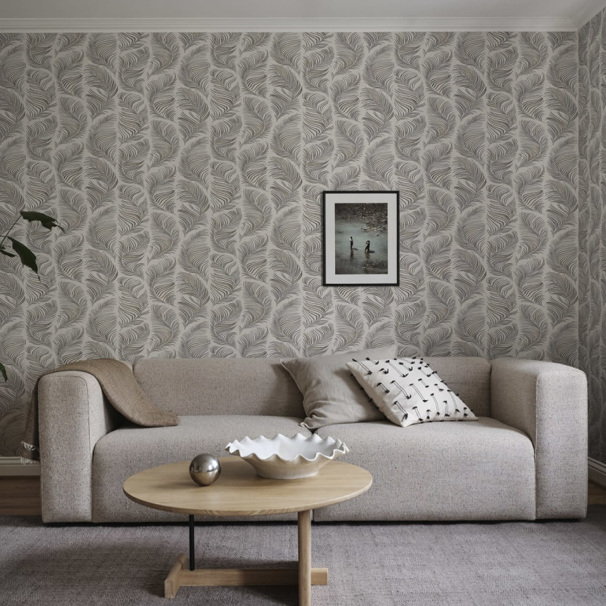 Tapet cu model de frunze de palmier, culori neutre, ideal pentru living