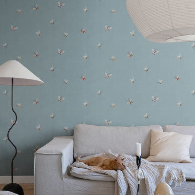 Tapet lavabil Butterflies Misty Blue cu fluturi delicati pe un fundal albastru pastelat