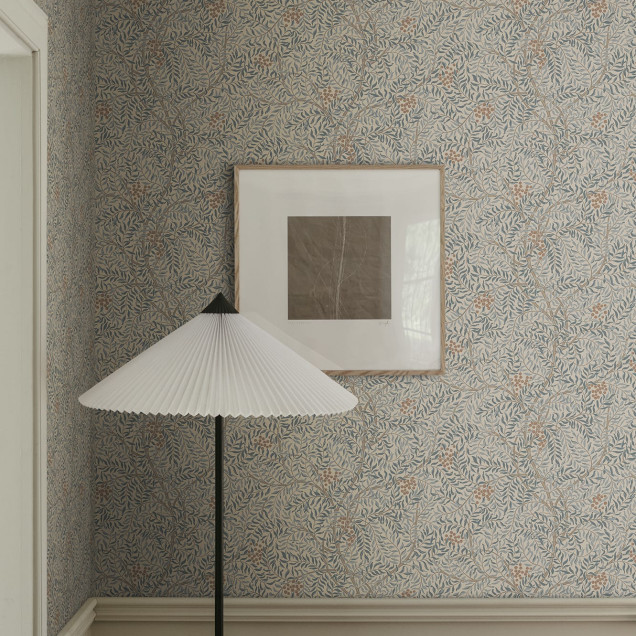 Tapet floral albastru, ideal pentru decorarea interioară