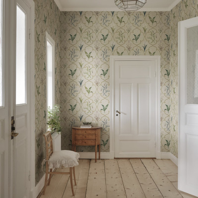 Tapet floral cu design elegant într-un interior modern