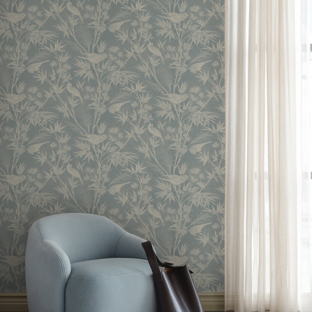 Tapet cu design floral și păsări în nuanțe de albastru