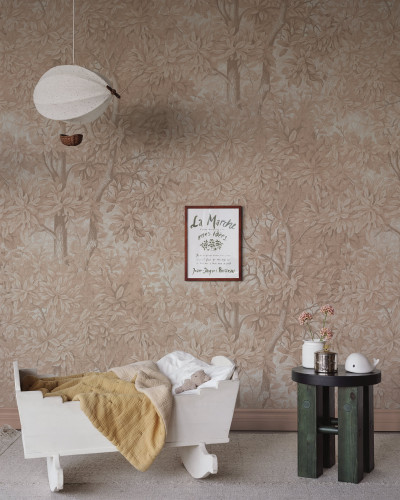Tapet floral roz pal în decor de interior