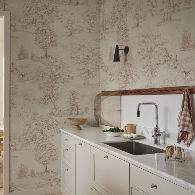 Tapet decorativ cu design teracotă într-un dormitor