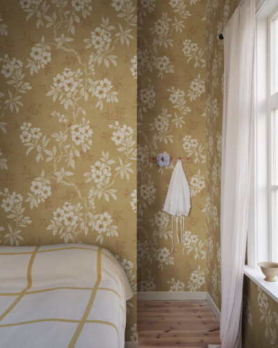 Tapet floral galben cu design delicat