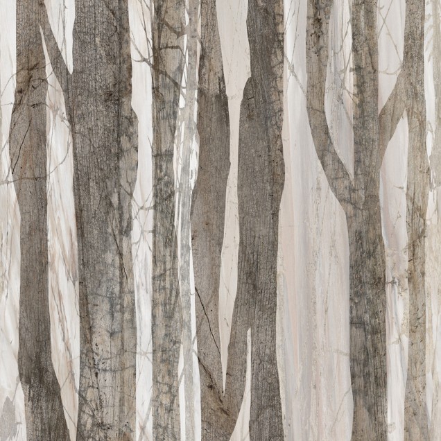 Forest, Brown - Tapet cu imprimeu minimalist, cu trunchiuri de copaci în nuanțe de maro și alb, perfect pentru spații moderne.