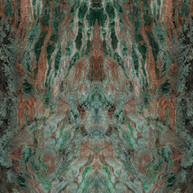 Amazzonia Green, tapet de perete cu design modern, inspirat de marmura naturala. Cu nuante de verde si maro, acest tapet va adauga eleganta oricarei incaperi.