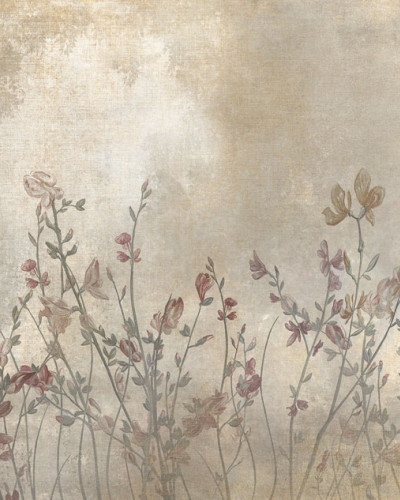 Tapet floral cu flori roz pal si frunze verzi pe un fundal crem vintage