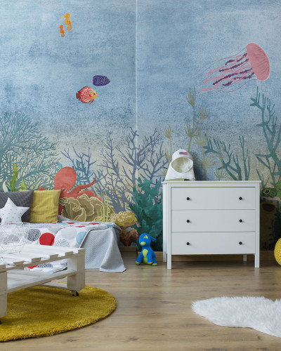 Tapet camera copil cu design subacvatic cu pesti, cai de mare, meduze si recifi de corali.