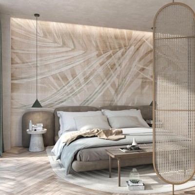 Tapet Oasi Rose cu design minimalist de frunze in nuante de bej si verde, perfect pentru dormitor.