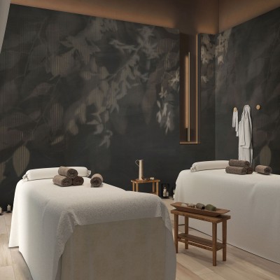 Tapet Yaksi, Dark Rose, cu un design minimalist și elegant, cu o textură subtilă.
