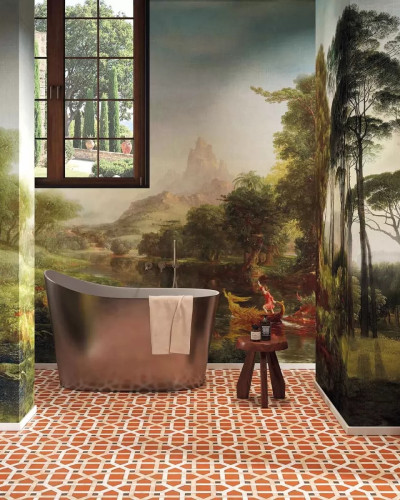 Fototapet cu peisaj de vale mistică, ideal pentru decorarea interioară