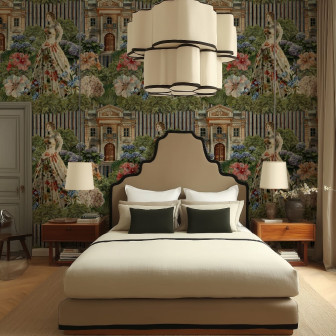 Tapet personalizat cu design floral elegant într-un dormitor