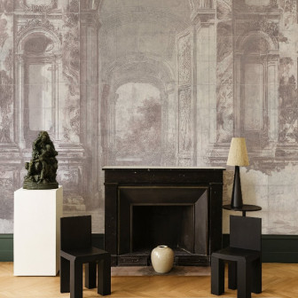 Fototapet personalizat cu design architectural in tonuri de roz pal, prezentat intr-un interior elegant.