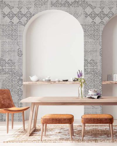 Tapet cu design vintage inspirat de covoare vechi, perfect pentru a crea o atmosferă caldă și primitoare.