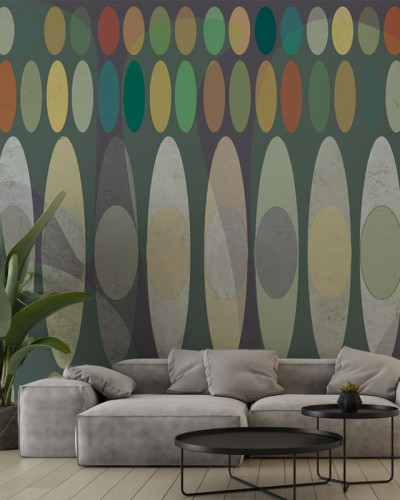 Tapet Playful cu design modern, geometric, cu cercuri și ovale în culori de verde, galben și maro.