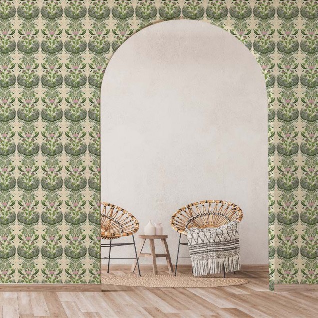 Tapet floral modern Light Crown of Greens cu nuanțe de verde și roz, perfect pentru decorarea dormitorului, livingului sau biroului.
