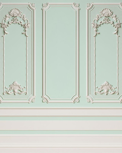 Tapet cu design clasic elegant, cu panouri decorative de inspirație franceză, bază verde deschis și detalii albe delicate.
