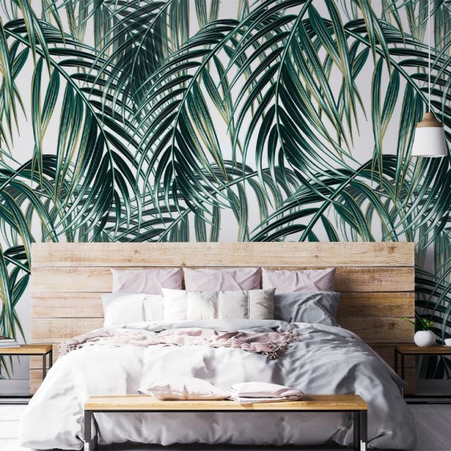 Tapet cu frunze de palmier, design tropical, elegant și modern.