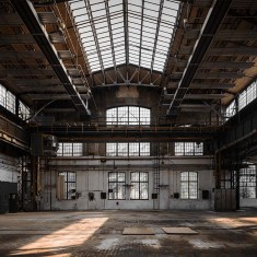 Tapet Industrial Hall, personalizat, VLAdiLA