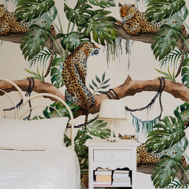 Tapet cu leoparzi în junglă, design exotic