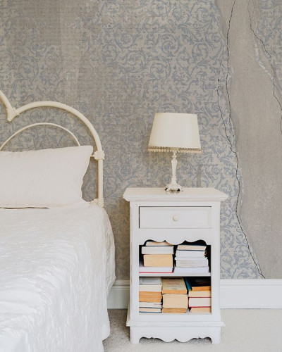 Tapet Nomadic wall blue, un tapet modern și elegant cu design inspirat din stilul vintage