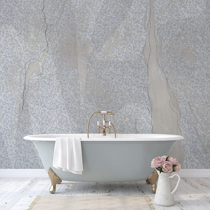 Tapet Nomadic wall grey, cu model floral subtil pe fundal gri cu aspect de beton crapat