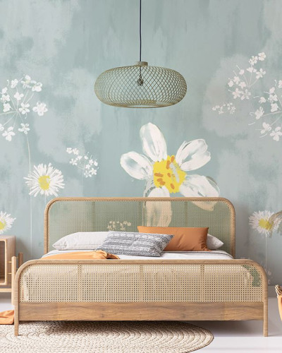 Tapet floral cu flori albe si fond bleu deschis