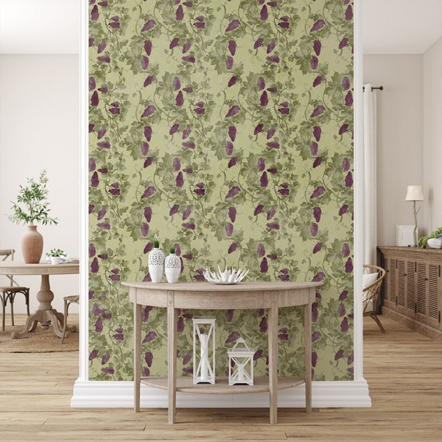 Tapet Vrancea, cu design clasic floral, inspirat din natură, cu frunze verzi și ciorchini de struguri roșii.