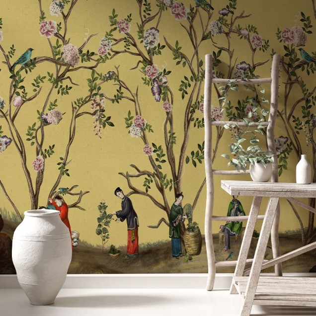 Tapet cu design exotic, Scenes from life yellow, cu flori roz și albastre, păsări și personaje din lumea Orientului