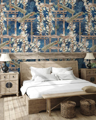 Tapet cu design japonez, porți Torii, păuni și flori delicate pe un fundal albastru marin. Se potrivește perfect pentru living, dormitor sau birou.