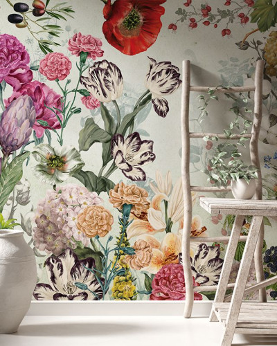 Tapet floral vibrant cu flori diverse, perfect pentru un decor modern și elegant.