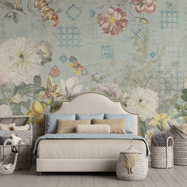 Tapet floral Flutter of Wings Blue, cu fluturi și flori delicate, pe fundal albastru