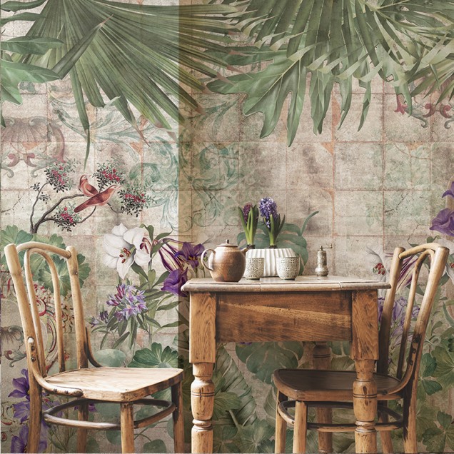Tapet floral cu frunze tropicale și flori colorate