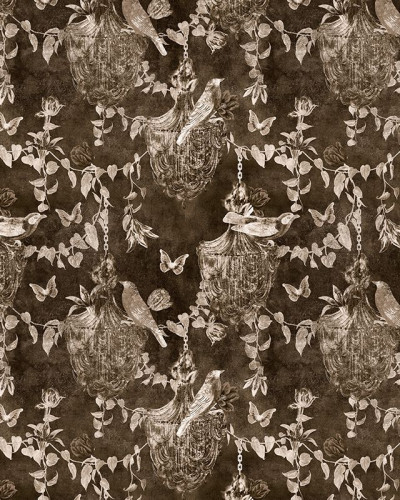Tapet Majestic Memoir Dark Brown, cu un design delicat de cuști pentru păsări, frunze și fluturi, în nuanțe de maro închis.