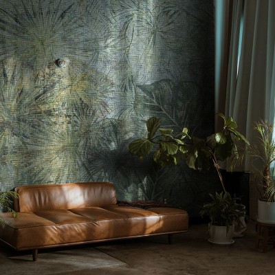Tapet cu design modern, Halcyon Misty Teal, cu nuanțe de verde și albastru, perfect pentru a crea o atmosferă relaxantă.
